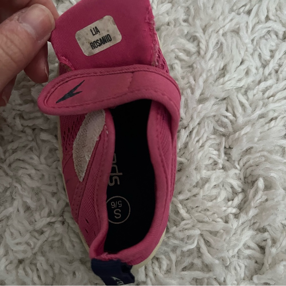 Speedo Pink Water Shoes - Picture 3 of 6